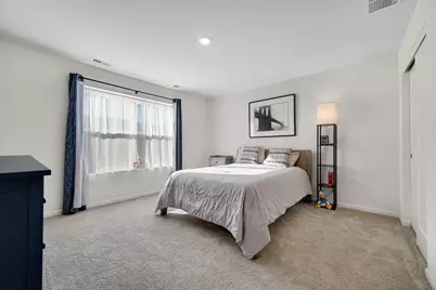 1015 Atterberg Road, South Elgin, IL 60177 - Photo 15