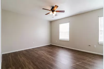 2908 W John Street #B, Champaign, IL 61821 - Photo 11