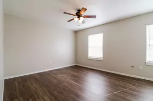 2908 W John St, Champaign, IL 61821 - Photo 11