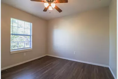 2908 W John Street #B, Champaign, IL 61821 - Photo 13