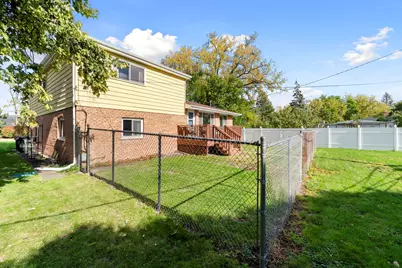 2405 Avondale Avenue, Park Ridge, IL 60068 - Photo 21