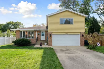 2405 Avondale Avenue, Park Ridge, IL 60068 - Photo 1