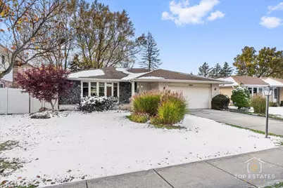 1802 N Aspen Drive, Mount Prospect, IL 60056 - Photo 1