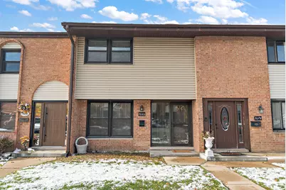 7682 S 88th Court, Justice, IL 60458 - Photo 1