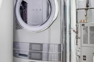 1940 N Ridgeway Ave, Chicago, IL 60647 - Photo 19