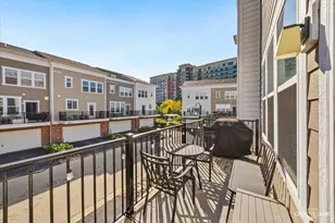 3570 Sawgrass Dr, Woodridge, IL 60517 - Photo 23