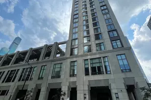 514 N Peshtigo Ct, Chicago, IL 60611 - Photo 1