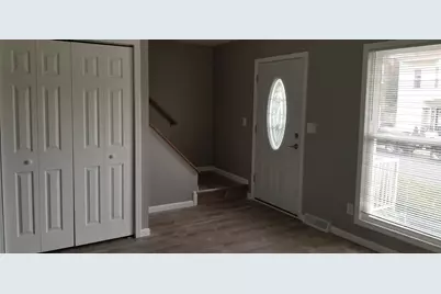 [Address not provided], Lasalle, IL 61301 - Photo 5