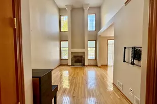 153 Fulbright Ln, Schaumburg, IL 60194 - Photo 3