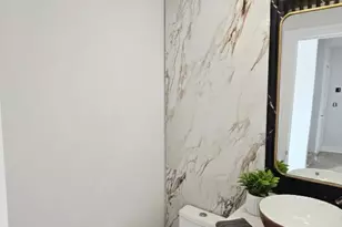 5936 W Maple Ave, Berkeley, IL 60163 - Photo 9