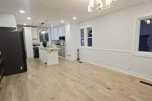 5936 W Maple Ave, Berkeley, IL 60163 - Photo 5