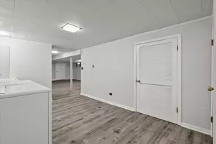 2834 N Narragansett Ave, Chicago, IL 60634 - Photo 23