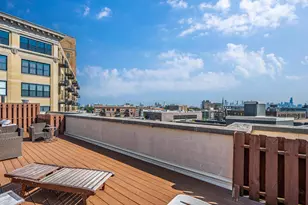 1645 W School St, Chicago, IL 60657 - Photo 21