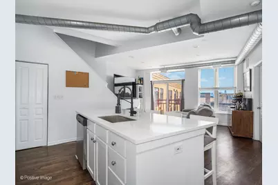 1645 W School Street #418, Chicago, IL 60657 - Photo 11