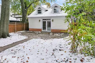 2135 W Leland Ave, Chicago, IL 60625 - Photo 25