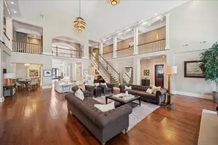 24 Bridlewood Rd, Northbrook, IL 60062 - Photo 5