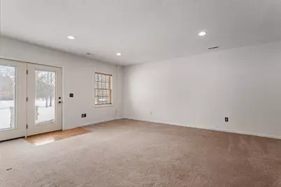 5210 Hammer Place, Decatur, IL 62521 - Photo 33