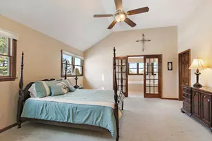 716 Surrey Ln, Sleepy Hollow, IL 60118 - Photo 17