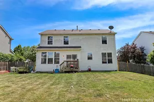 45 Van Dyke Dr, Antioch, IL 60002 - Photo 25