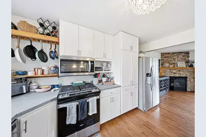 619 Joanne Lane, Dekalb, IL 60115 - Photo 15