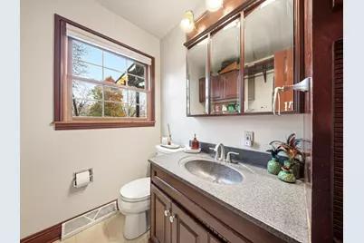 619 Joanne Lane, Dekalb, IL 60115 - Photo 31