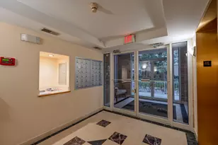 1745 Pavilion Way, Park Ridge, IL 60068 - Photo 7