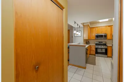 1745 Pavilion Way #206, Park Ridge, IL 60068 - Photo 21