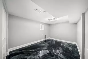 7918 S Anthony Ave, Chicago, IL 60619 - Photo 17