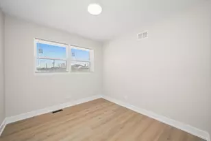 17060 Louis Ave, South Holland, IL 60473 - Photo 13