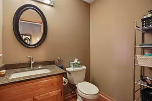 8836 Clifton Ln, Tinley Park, IL 60487 - Photo 17