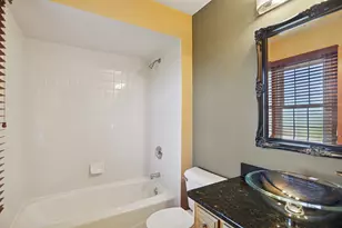 8836 Clifton Ln, Tinley Park, IL 60487 - Photo 23