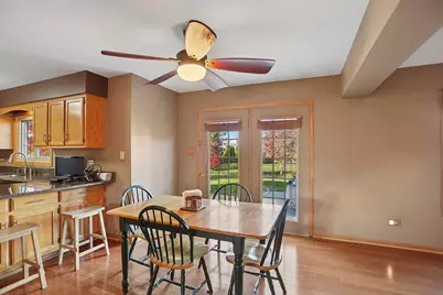 8836 Clifton Lane, Tinley Park, IL 60487 - Photo 11