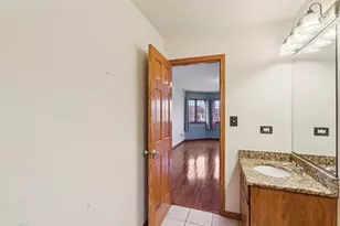 4843 Turner Ct, Country Club Hills, IL 60478 - Photo 17