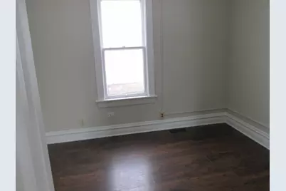 [Address not provided], North Chicago, IL 60064 - Photo 7