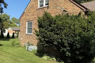 1822 W 187th St, Homewood, IL 60430 - Photo 3