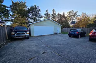 311 George St, Bensenville, IL 60106 - Photo 13