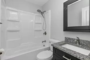 1311 Kingsbury Dr, Hanover Park, IL 60133 - Photo 13