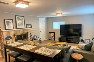 543 S 7th St, West Dundee, IL 60118 - Photo 5