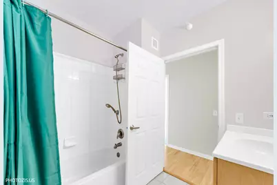 635 N Dearborn Street #1403, Chicago, IL 60654 - Photo 27