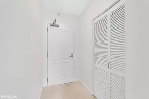 635 N Dearborn St, Chicago, IL 60654 - Photo 29