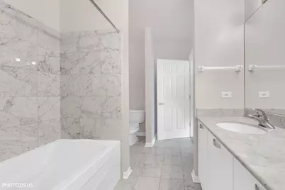 635 N Dearborn Street #1403, Chicago, IL 60654 - Photo 23