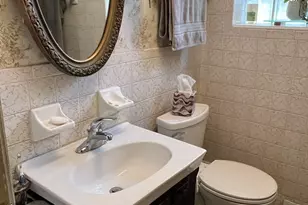 9711 McLean Ave, Melrose Park, IL 60164 - Photo 15