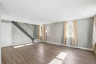 3439 Sangamon St, Steger, IL 60475 - Photo 5