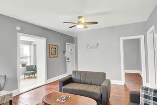 1 E 114th St, Chicago, IL 60628 - Photo 9