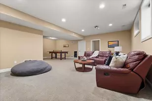 1525 Stoneroller Cir, Bloomington, IL 61705 - Photo 13