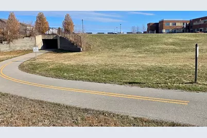 1525 Stoneroller Circle, Bloomington, IL 61705 - Photo 29