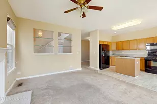 1 Clara Ct, Algonquin, IL 60102 - Photo 7