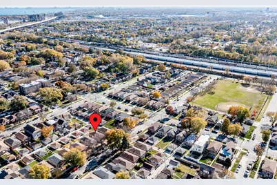 9241 S Kingston Avenue, Chicago, IL 60617 - Photo 29