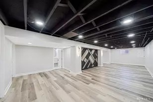 9241 S Kingston Ave, Chicago, IL 60617 - Photo 19