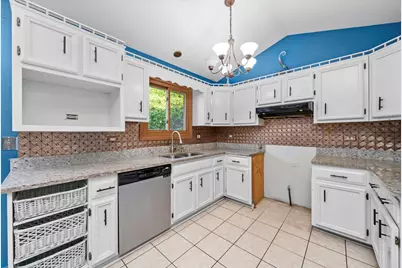 24661 S Wildwood Trail, Crete, IL 60417 - Photo 7